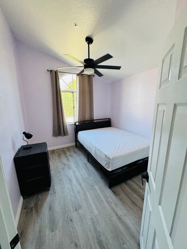 Photo - 13661 Kings Canyon Ct