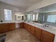 Photo - 3 Hollinwood