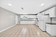 Photo - 11227 Towne Ave