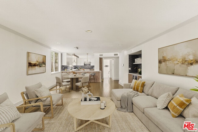 Photo - 1129 Larrabee St Condo Unit 2