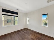 Photo - 3B/2.5BA Townhome in Mission Valley Now Av...