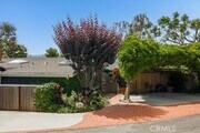 Photo - 1511 Bluebird Canyon Dr House