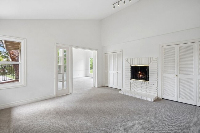Photo - Luxury Single-Level Home in Prestigious Big Canyon