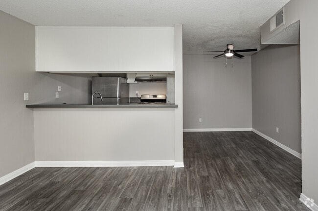 2BR, 1BA - 955SF - Dining Room - Hills at Hacienda Heights