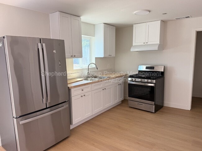 Building Photo - 7721 Janet Ave Unit C
