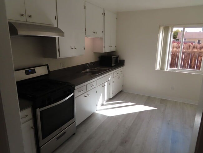 Photo - Renovated Two Bedrom Apartment in La Mesa Unit B