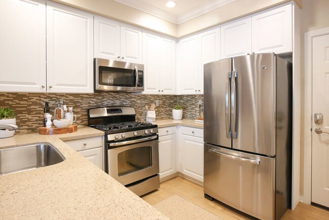 Photo - Bordeaux Apartment Homes