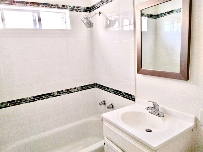 Photo - 1532 W 29th St Unit 29th Street