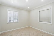 Photo - 15023 Yukon Ave