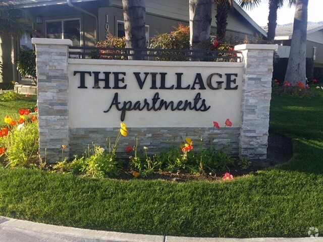 Building Photo - The Village Rental