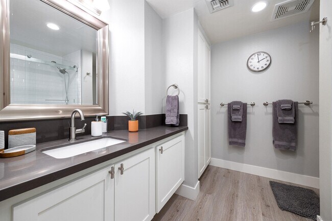 Photo - 2400 Fifth Ave Unit 115