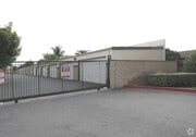 Photo - 850 E Grand Ave