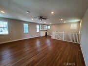 Photo - 122 Scale House