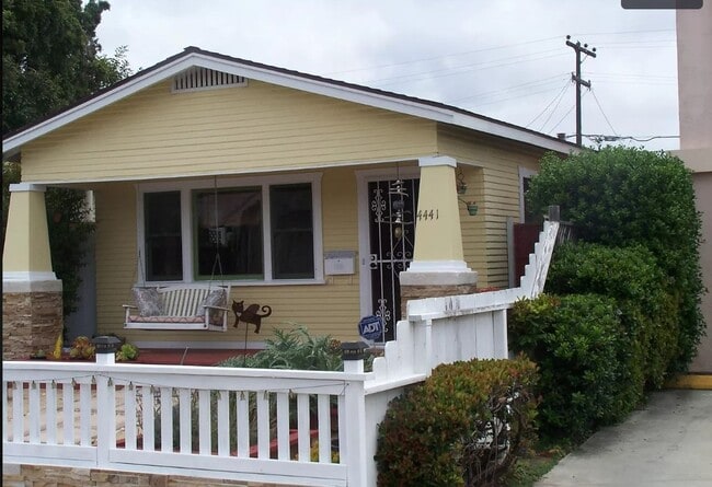 Photo - Charming 3 bedroom / 1 Bath House