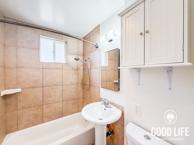 Photo - 7231 Cornell Ave