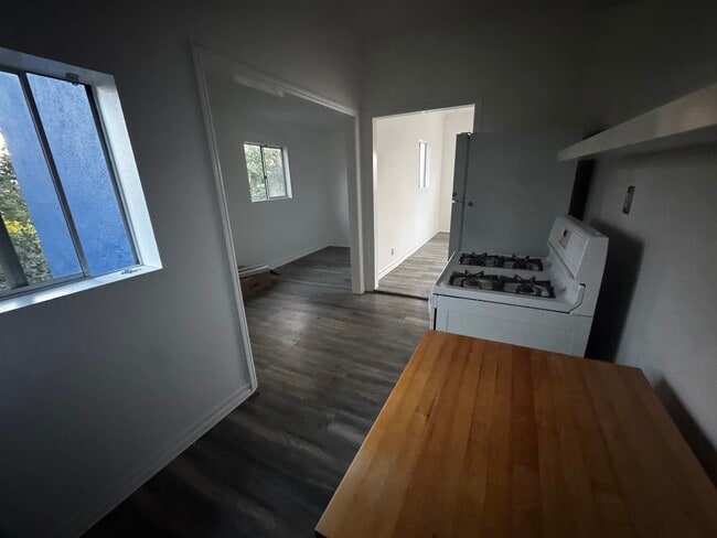 Photo - 1461 Carroll Ave Unit 3