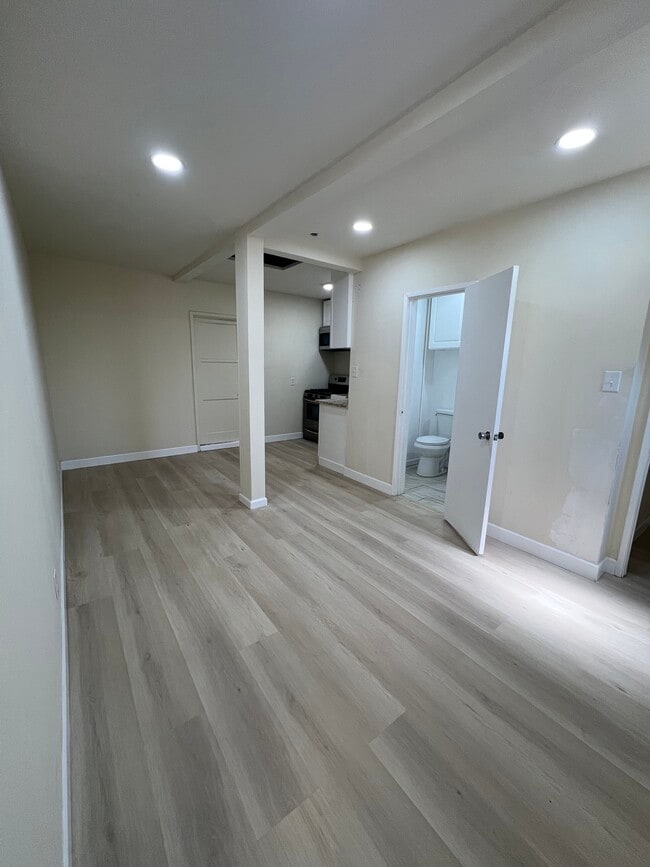 Photo - 12224 Beverly Blvd Unit One Bedroom ADU