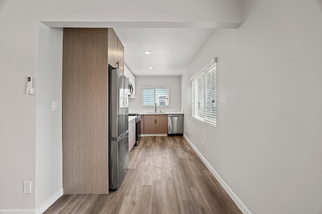 Photo - 1358 W 36th St Unit 1