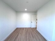 Photo - 618 W 6th St Apartment