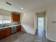 Photo - 729 W 12th St