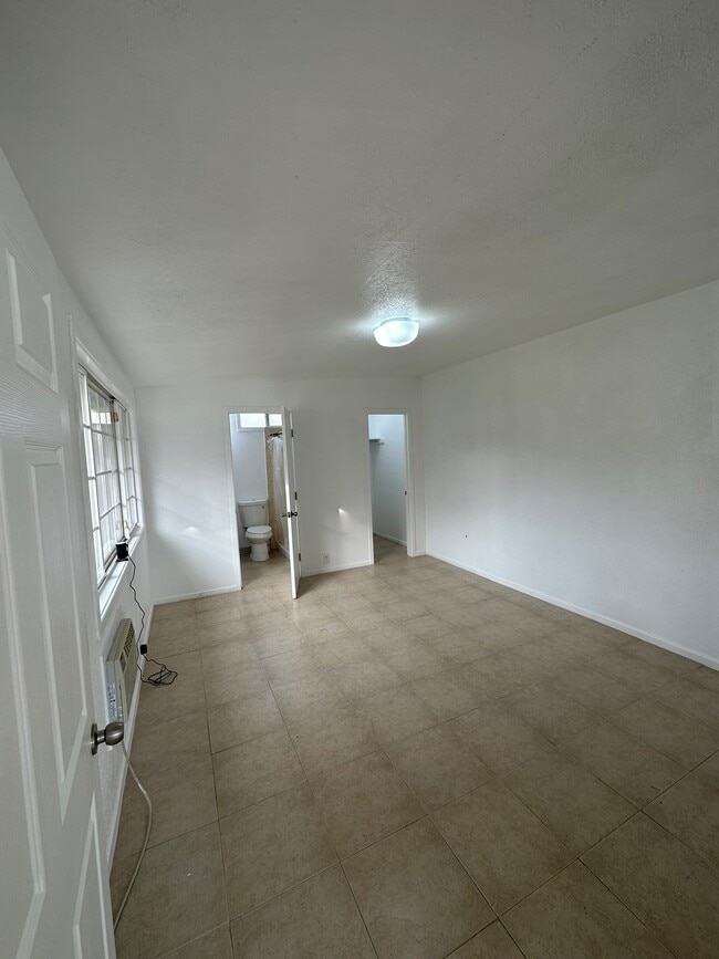 Photo - 3449 Caspian Ave Unit 3449 caspian ave