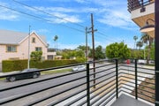 Photo - 571 N Mariposa Ave Townhome