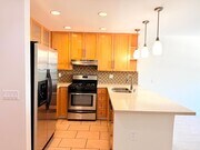 Photo - Fantastic Spacious 2 bed 2 bath condo in prime Sherman Oaks - Studio City with Pool and Gym! Unit 209