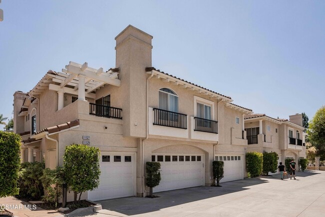 Building Photo - 11529 Treeview Ct