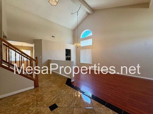 Photo - 14383 La Crescenta Ave