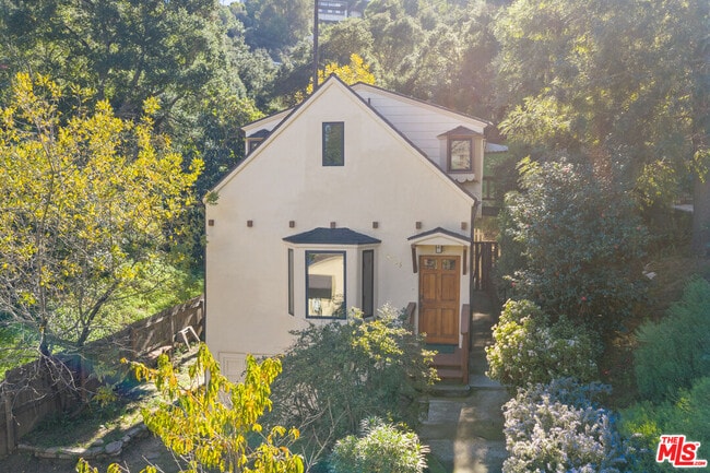 Photo - 3705 Fredonia Dr