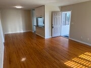 Photo - 1514 Chalcedony-