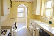 kitchen to breakfast room - 1017 S Stanley Ave Apartments Unit 1017