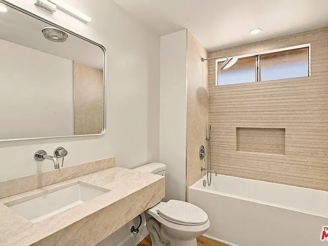 Photo - 2214 Dufour Ave Unit #B