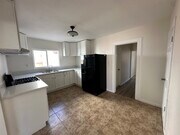 Kitchen - 624 W 49th St