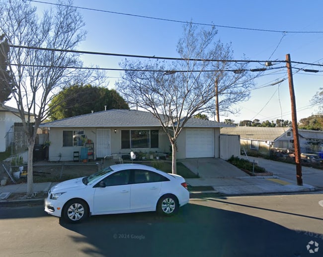 Building Photo - Birch Street Unit 3941 Rental
