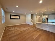 Photo - 804 El Paseo