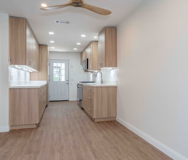 Photo - 10419 Hayford St Unit J (LEASE ONLY)