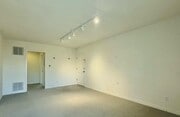 Photo - 937 5th St Unit 8