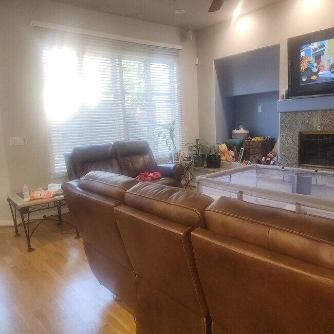 Photo - 3225 E Ocean Blvd