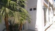 Photo - Stunning Updated & Spacious 3-Level Townho... House