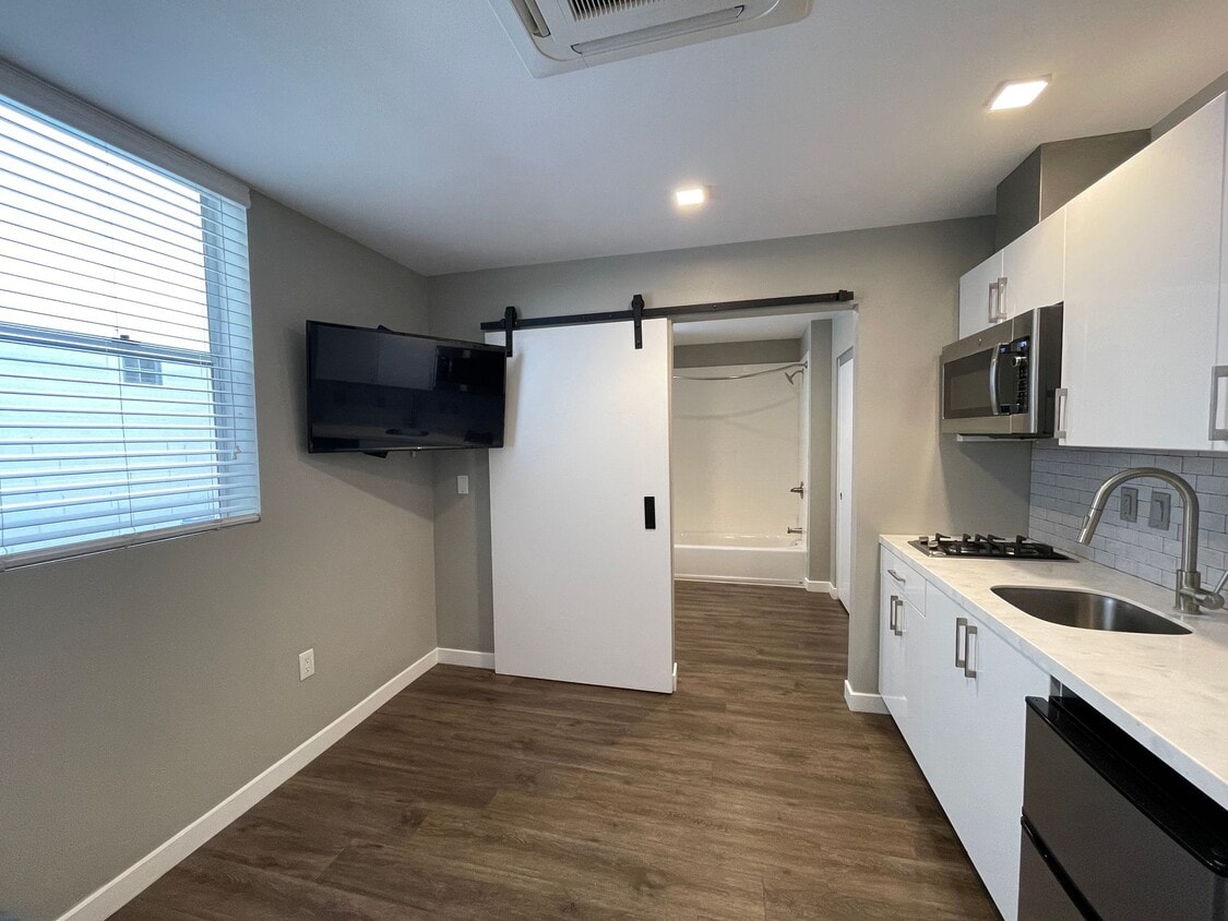 Floor Plan - 434-101