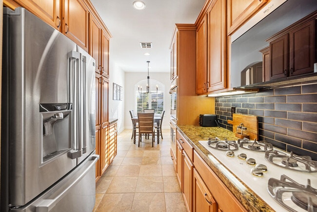 Photo - 40201 Calle Santaclaudia