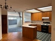 Photo - 125 F St House