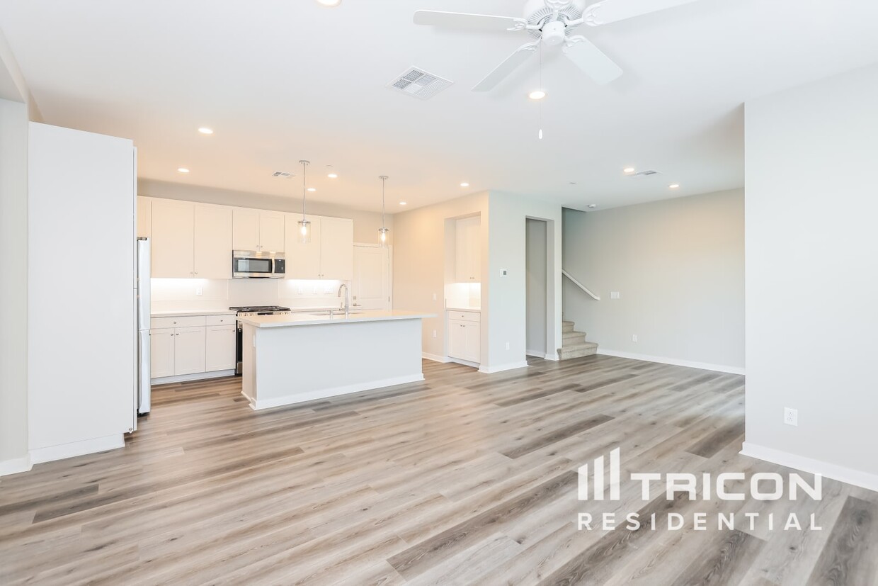 3D Tour - 28235 Luther Dr