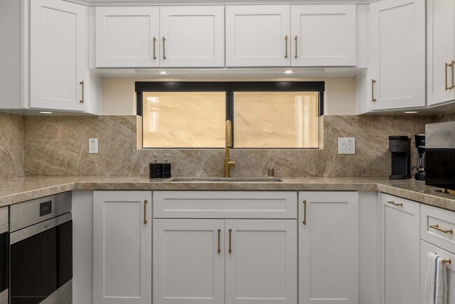 Photo - 357 Playa Del Sur St Unit ID1304286P