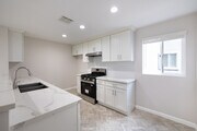 3BR, 2.5BA - 1,550SF - Kitchen - 7359 Kester Ave