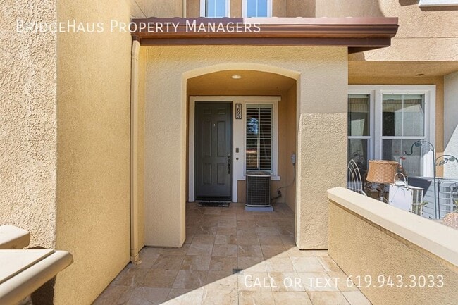 Photo - 1693 Avery Rd