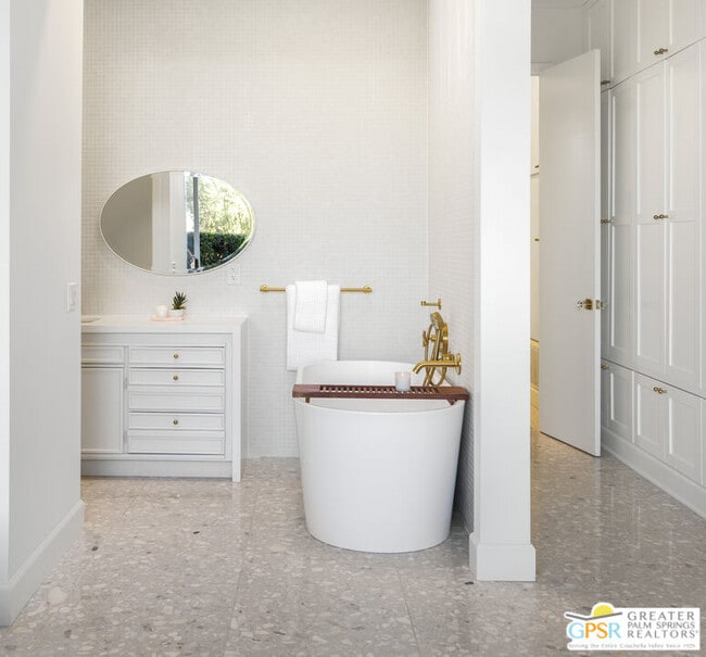 Photo - 47420 Rabat Dr