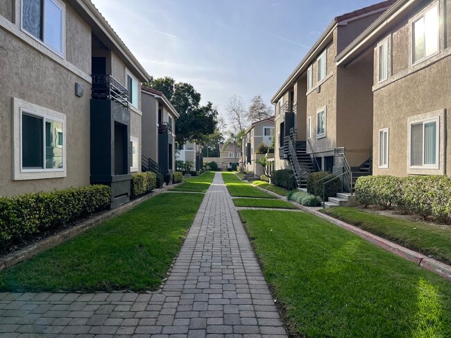 Photo - 7545 Charmant Dr