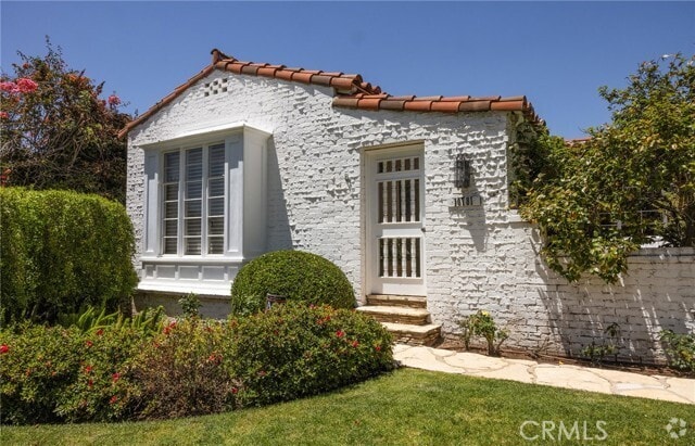 Building Photo - 10781 Lindbrook Dr Rental